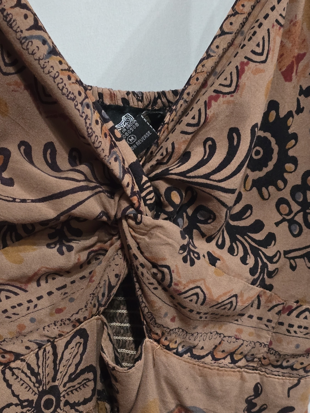 Angie Brown Cami Maxi Dress Black Paisley, Scrolling Floral Borders M - Picture 5 of 7